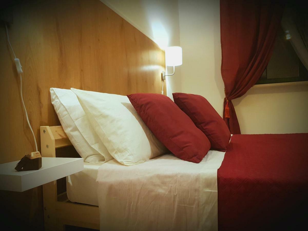 Bed and Breakfast Il Teatro Avezzano Esterno foto